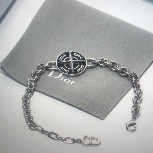 Dior Silver Star and Round Charm bracelet - Picture 1 of 6
